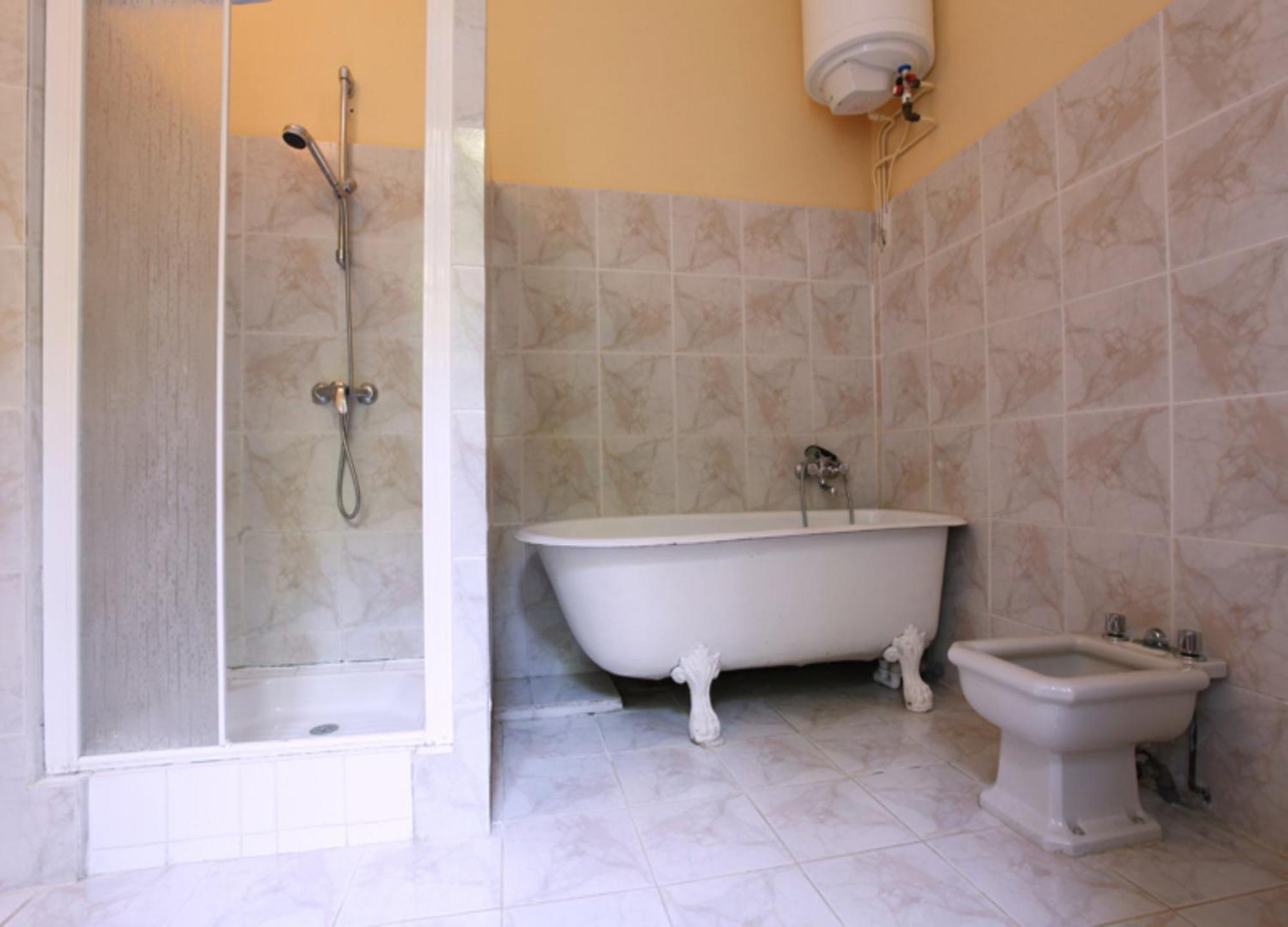 Hotel Domaine Du Lampy-Neuf Saissac Zewnętrze zdjęcie