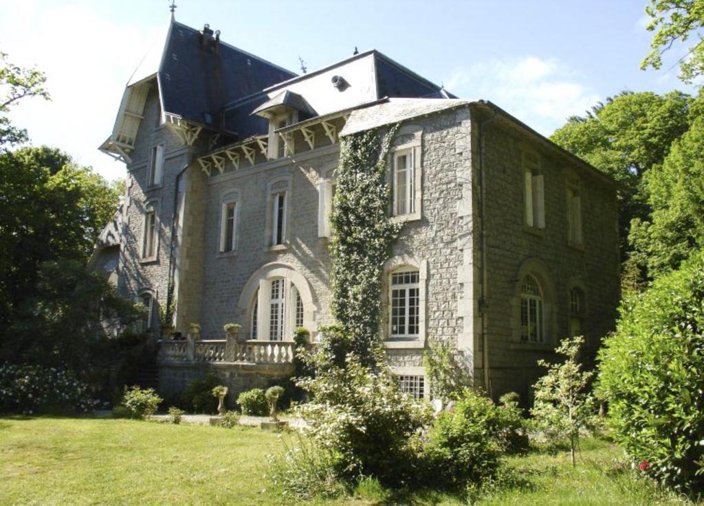 Hotel Domaine Du Lampy-Neuf Saissac Zewnętrze zdjęcie